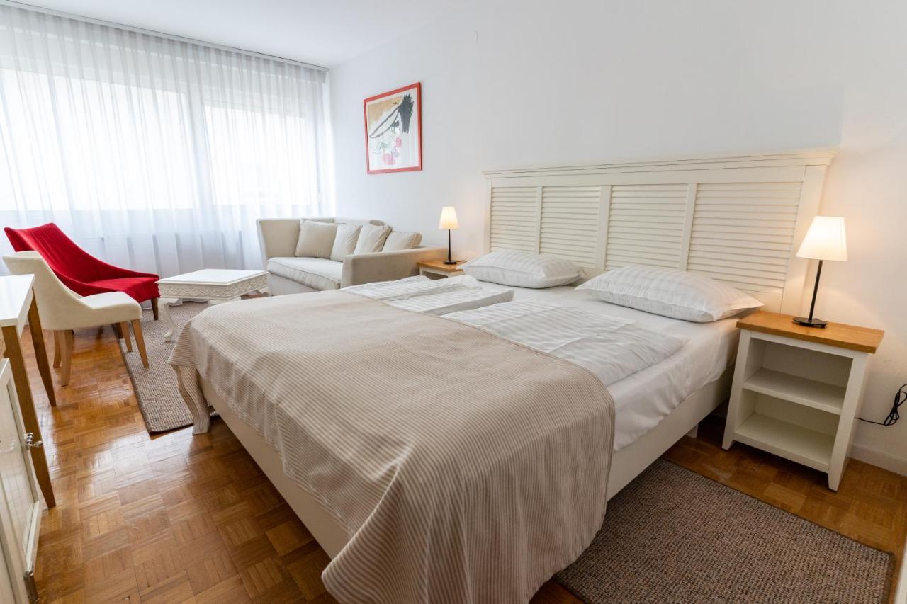 Artearia Hotel Bjelovar Esterno foto