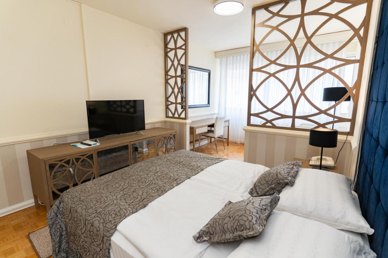 Artearia Hotel Bjelovar Esterno foto