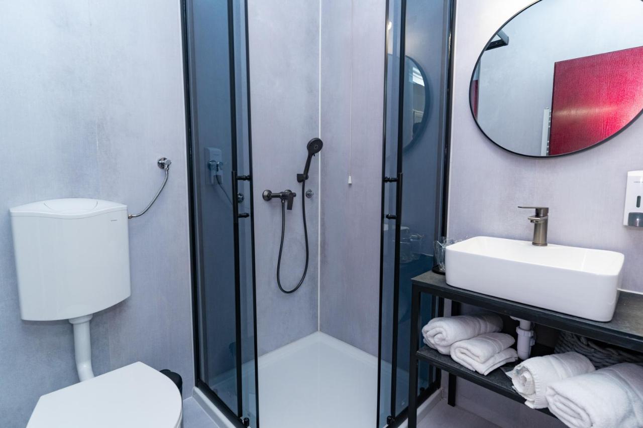 Artearia Hotel Bjelovar Esterno foto