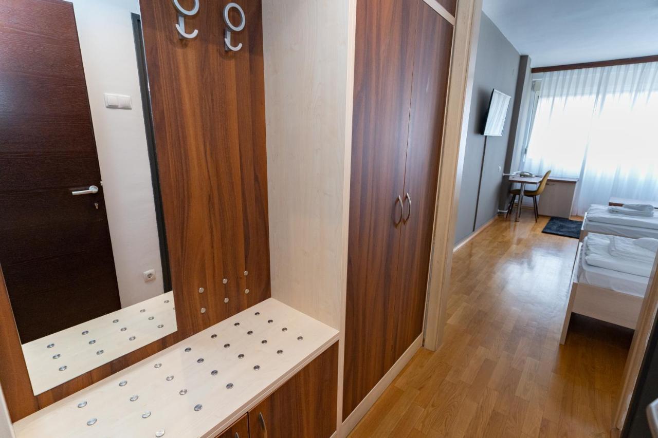 Artearia Hotel Bjelovar Esterno foto