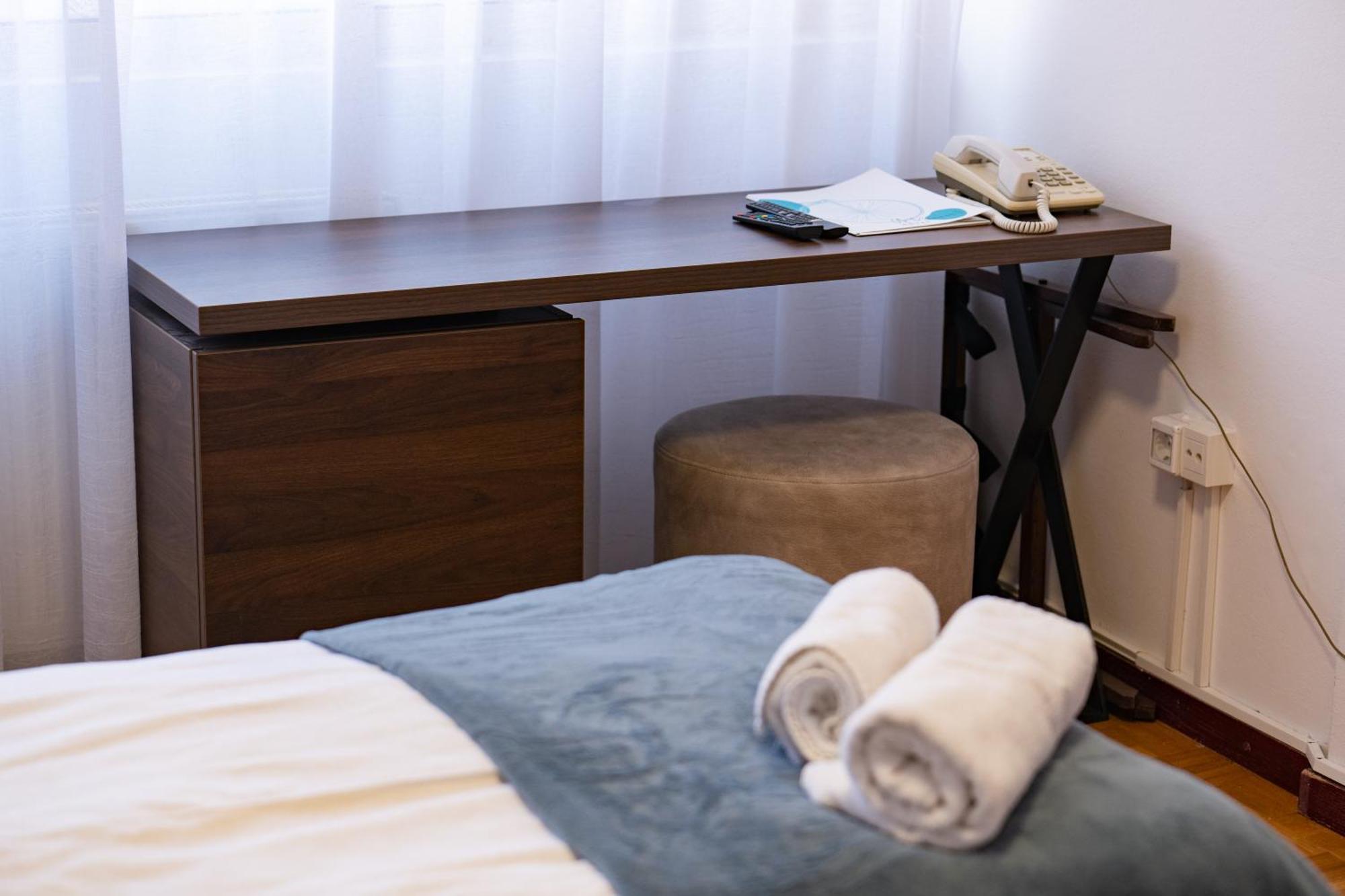 Artearia Hotel Bjelovar Esterno foto