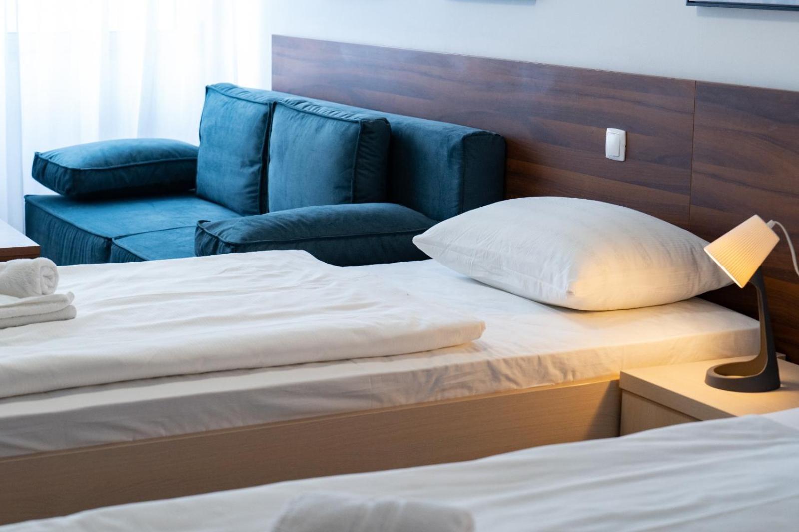 Artearia Hotel Bjelovar Esterno foto