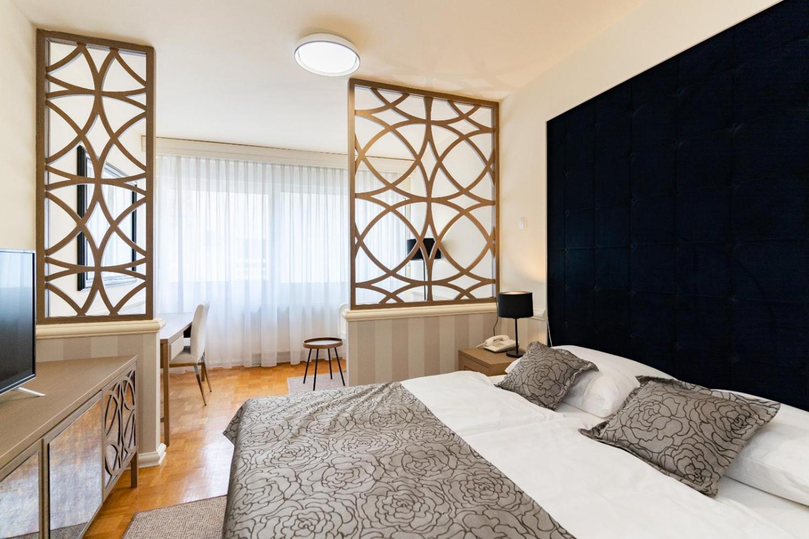 Artearia Hotel Bjelovar Esterno foto